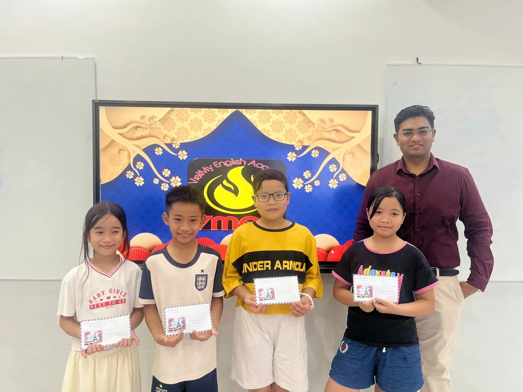 Luyện thi IELTS